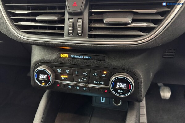 Used Ford Focus 2019 for sale - 76209700: Photo 24
