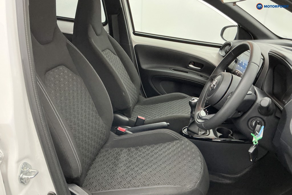 Used Toyota Aygo X for sale - 77033944: Photo 14