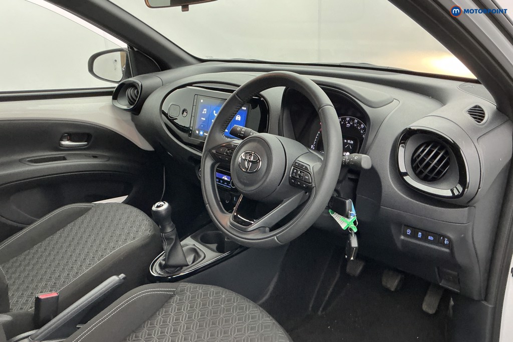 Used Toyota Aygo X for sale - 77033944: Photo 16