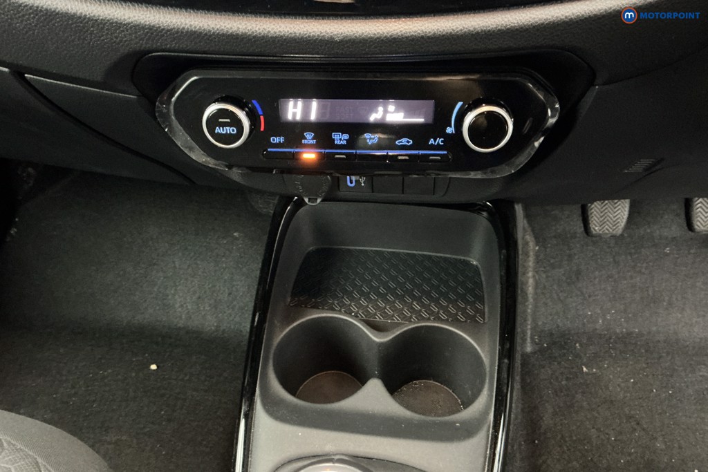 Used Toyota Aygo X for sale - 77033944: Photo 24