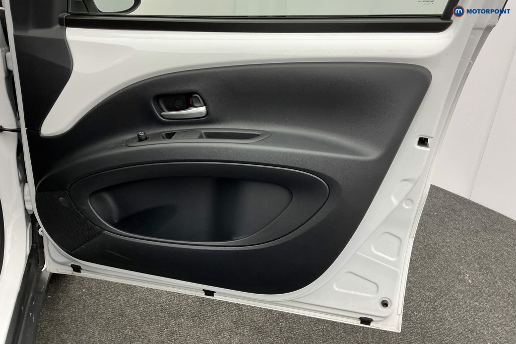 Used Toyota Aygo X for sale - 77033944: Photo 29