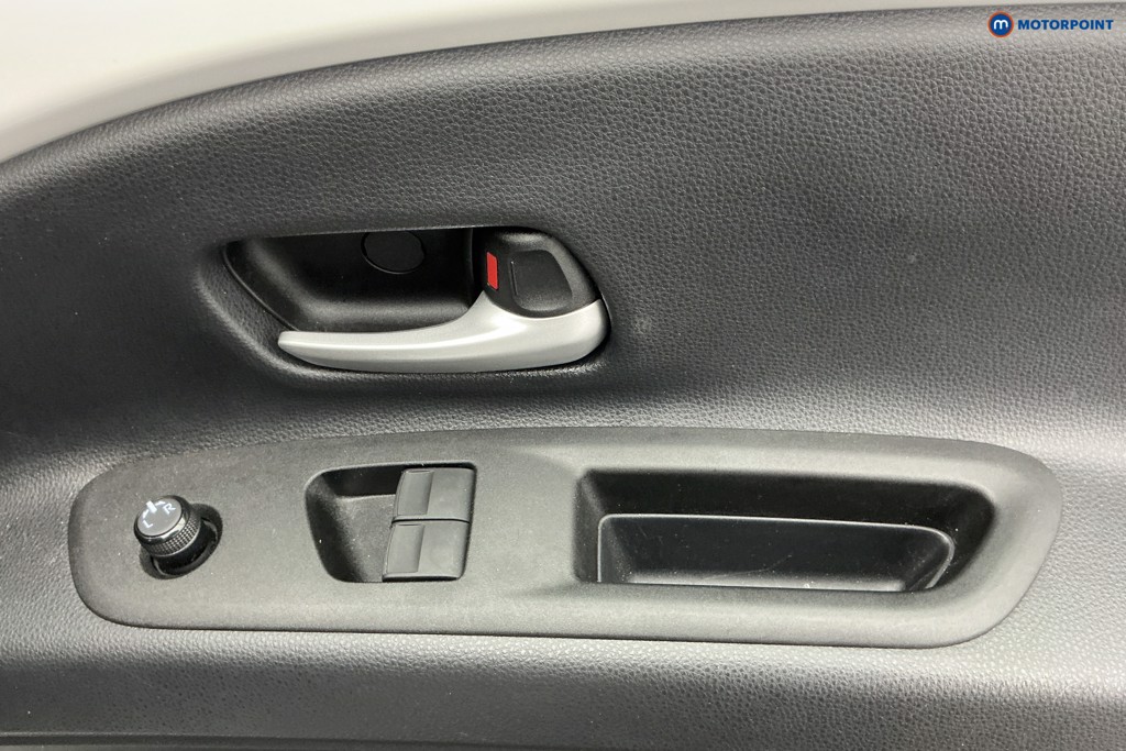 Used Toyota Aygo X for sale - 77033944: Photo 30