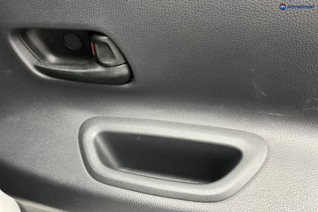 Used Toyota Aygo X for sale - 77033944: Photo 32