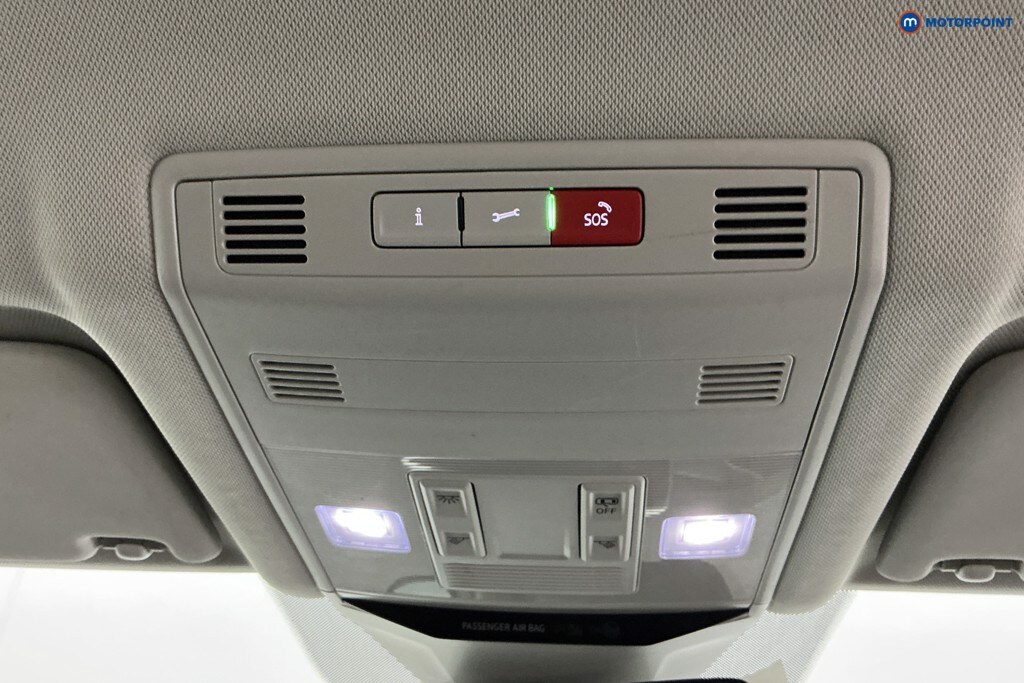 Used Volkswagen T-Roc for sale - 78176892: Photo 11