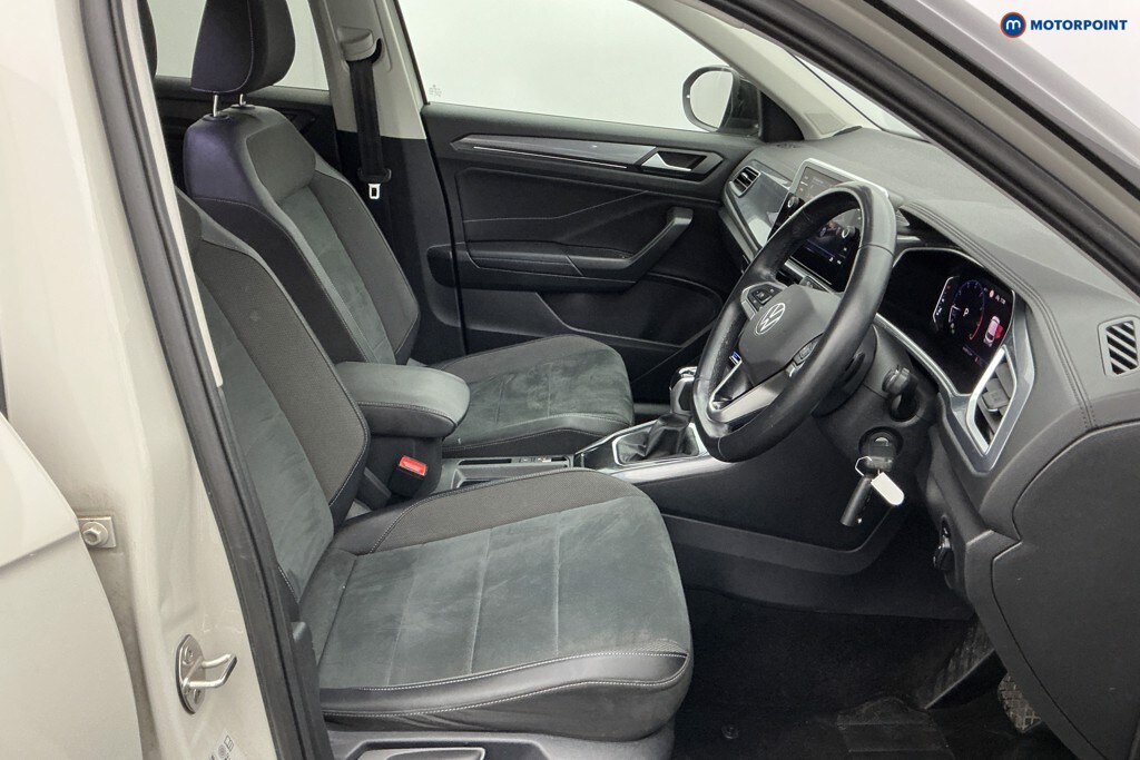 Used Volkswagen T-Roc for sale - 78176892: Photo 15