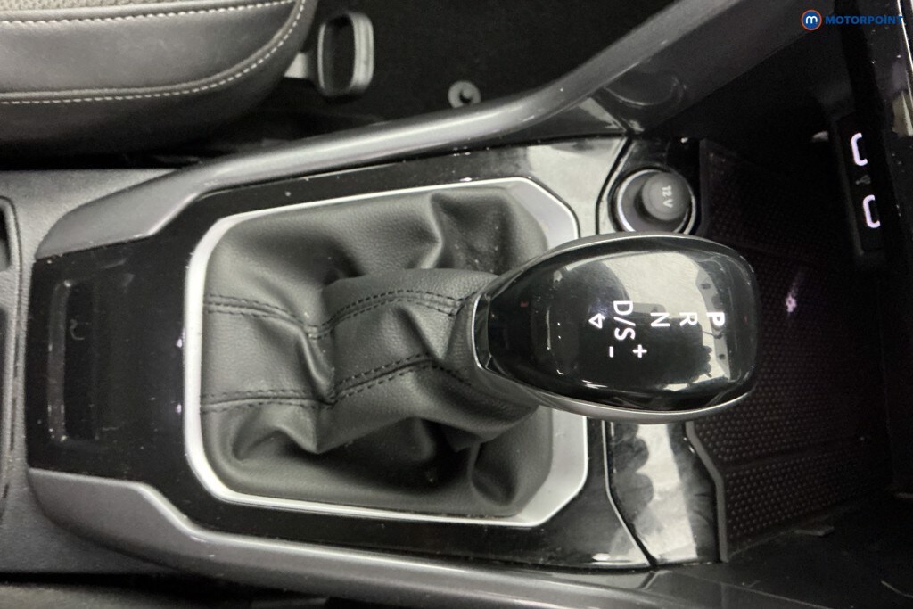 Used Volkswagen T-Roc for sale - 78176892: Photo 26