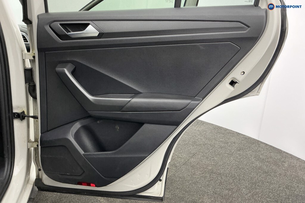 Used Volkswagen T-Roc for sale - 78176892: Photo 36