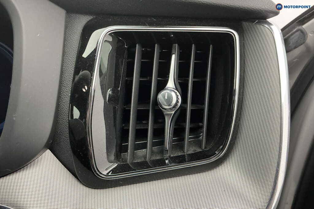 Used Volvo XC60 2021 for sale - 76394676: Photo 26