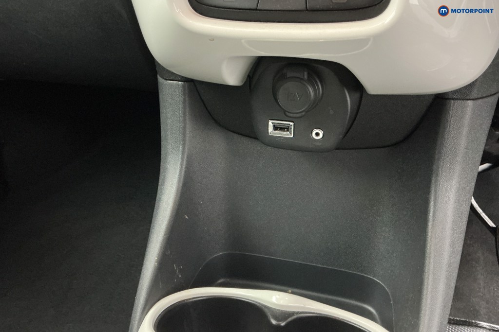 Used Toyota AYGO 2021 for sale - 76685132: Photo 22