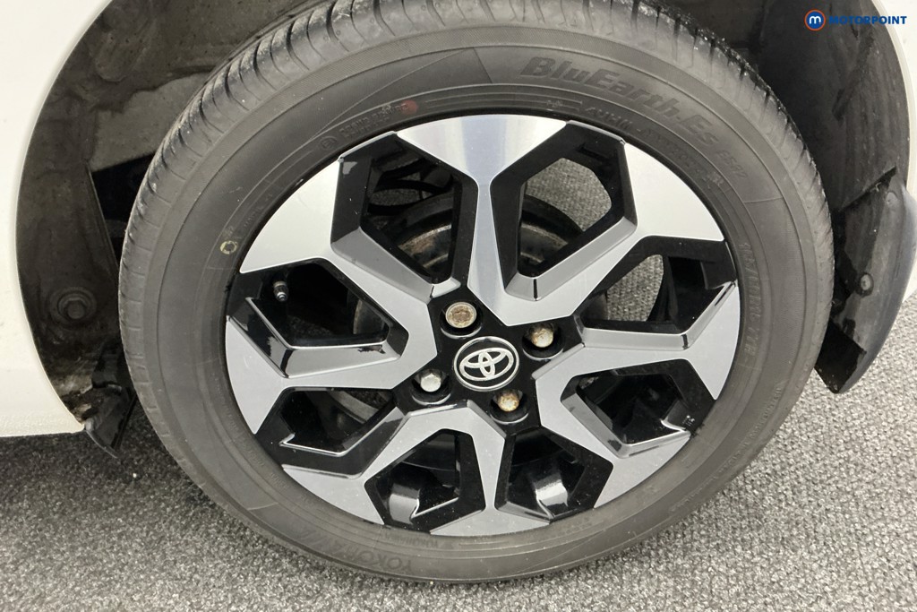 Used Toyota AYGO 2021 for sale - 76685132: Photo 41