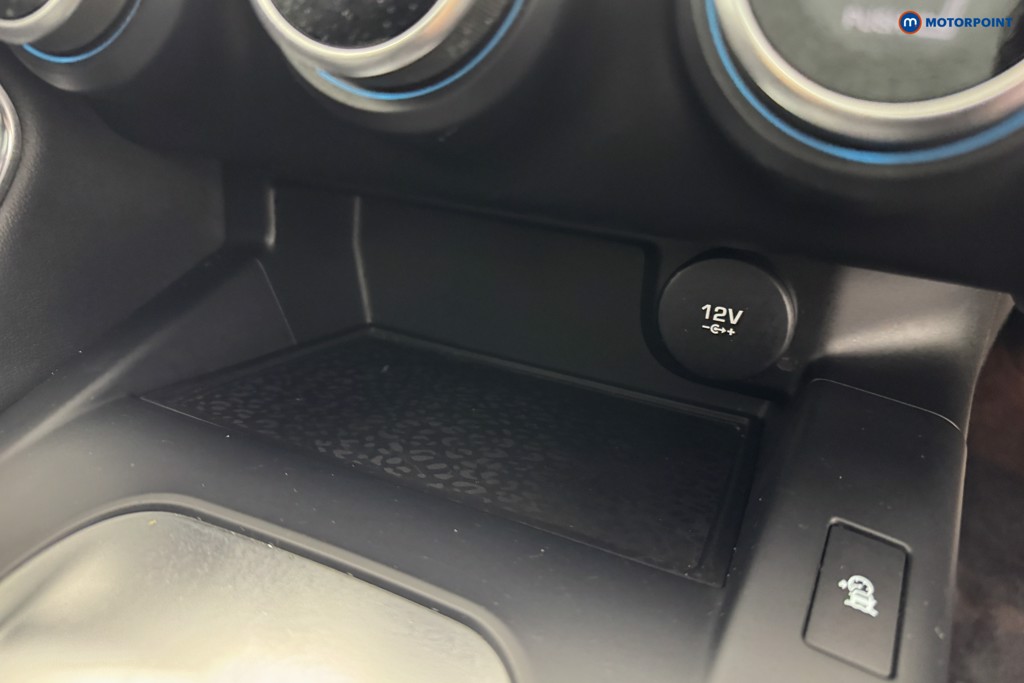 Used Jaguar E-Pace 2020 for sale - 76131725: Photo 24