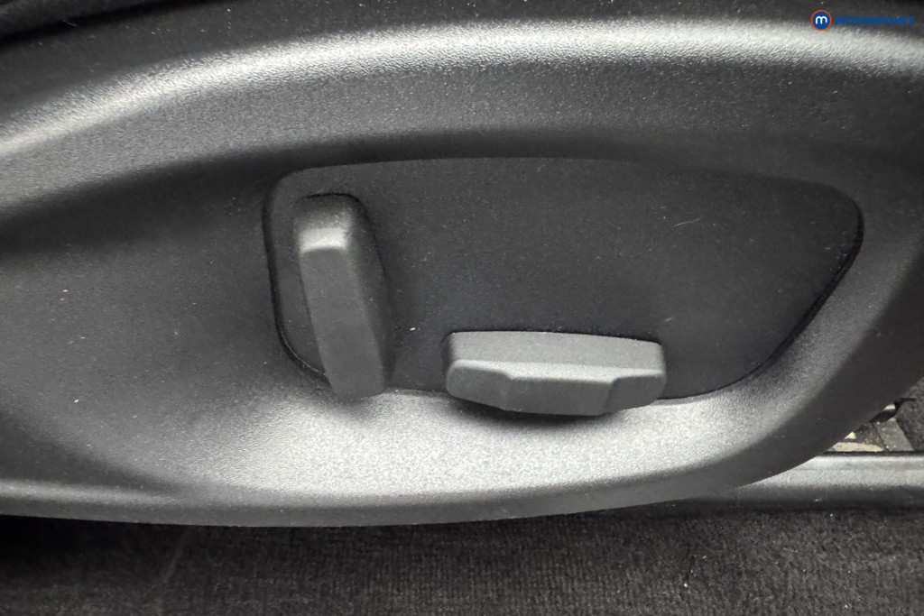 Used Jaguar E-Pace 2020 for sale - 76131725: Photo 31