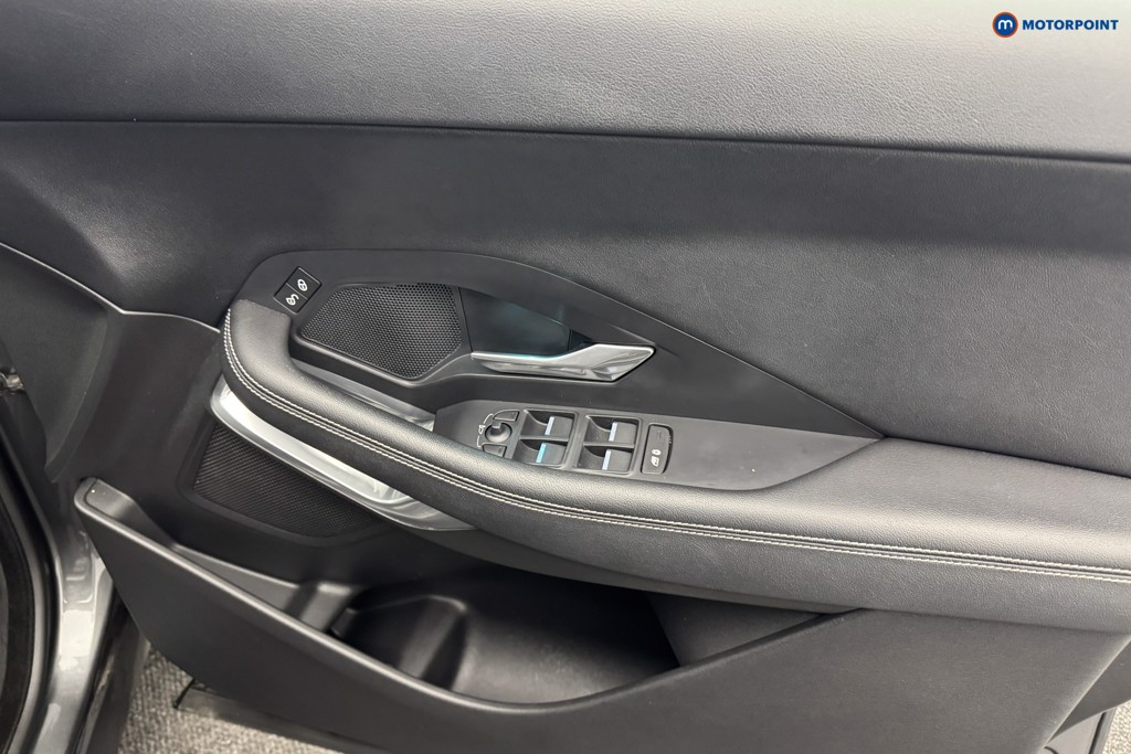 Used Jaguar E-Pace 2020 for sale - 76131725: Photo 32
