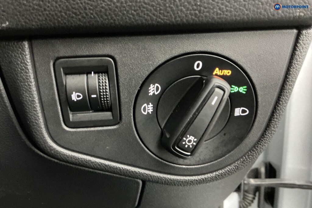 Used Volkswagen Taigo 2025 for sale - 77367956: Photo 31