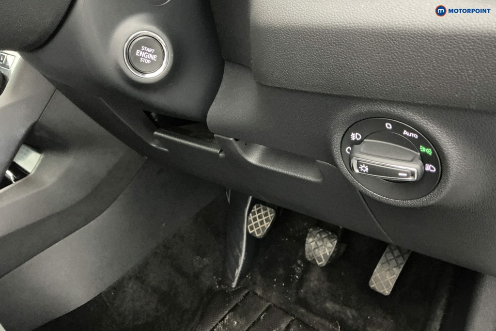 Used Skoda Karoq 2018 for sale - 76908997: Photo 32