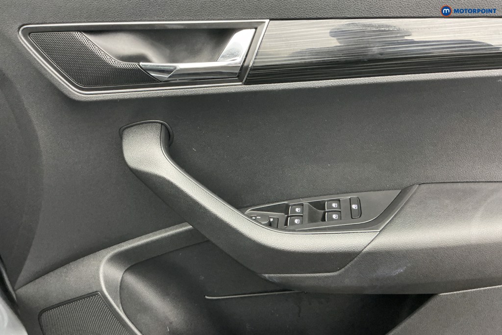 Used Skoda Karoq 2018 for sale - 76908997: Photo 34