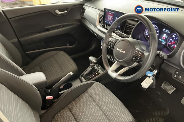 Used Kia Stonic 2022 for sale - 76092283: Photo 13