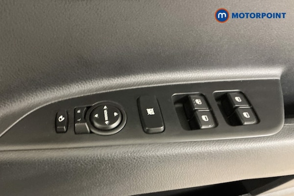 Used Kia Stonic 2022 for sale - 76092283: Photo 22