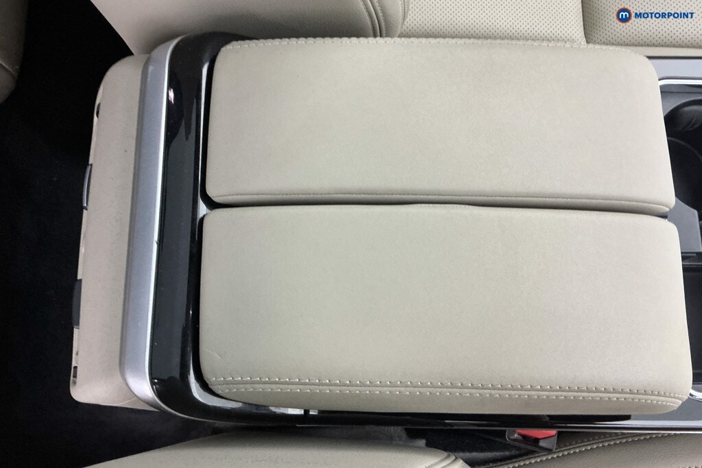 Used Land Rover Range Rover Velar 2023 for sale - 77935295: Photo 27