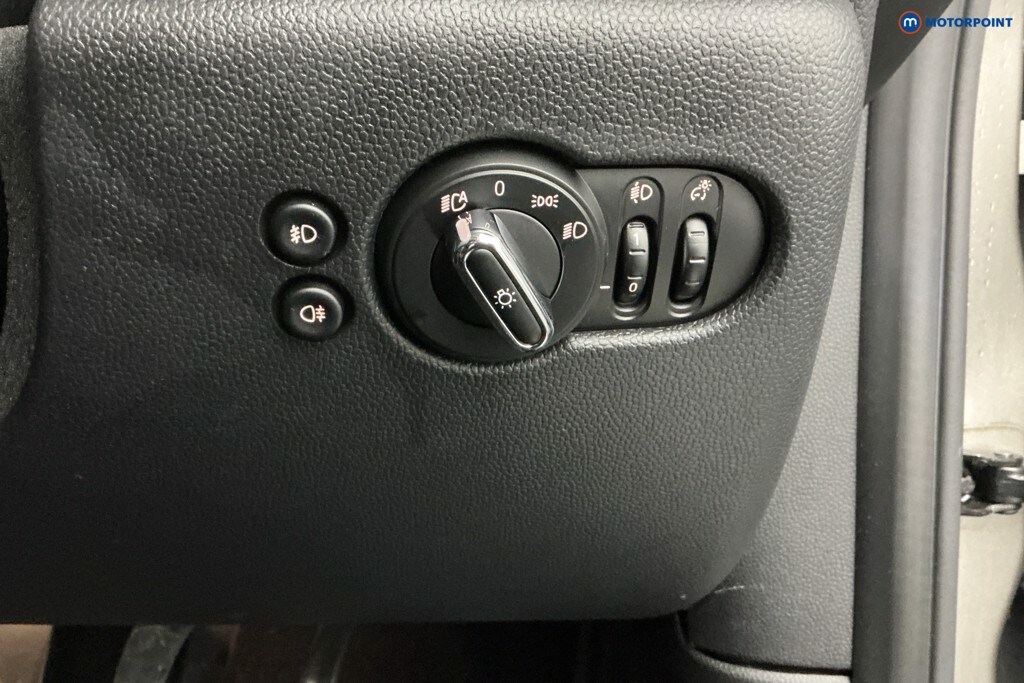 Used MINI Hatch 2018 for sale - 77152284: Photo 30