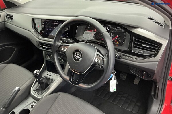 Used Volkswagen Polo 2019 for sale - 76278911: Photo 15