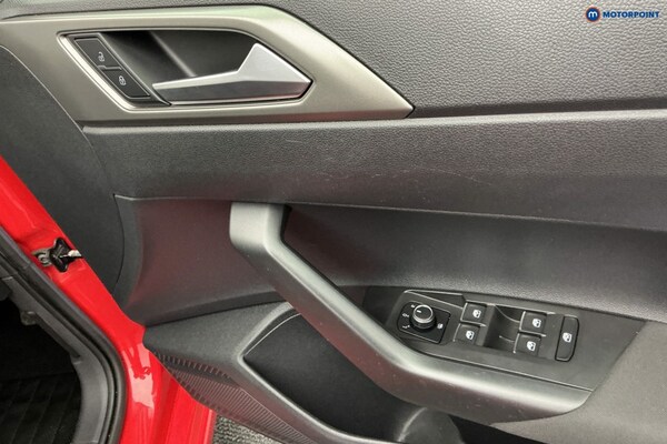 Used Volkswagen Polo 2019 for sale - 76278911: Photo 28