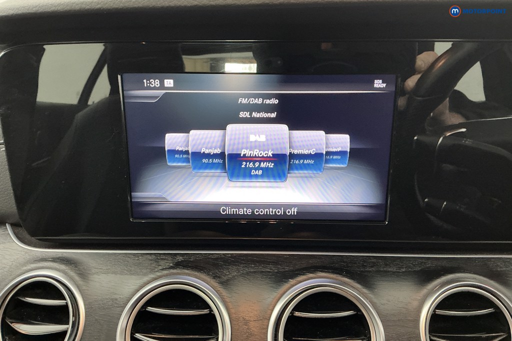 Used Mercedes-Benz E Class 2018 for sale - 76782623: Photo 10