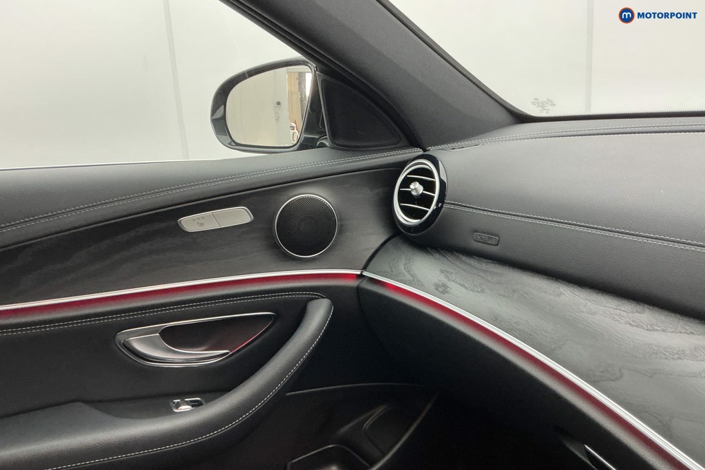 Used Mercedes-Benz E Class 2018 for sale - 76782623: Photo 26