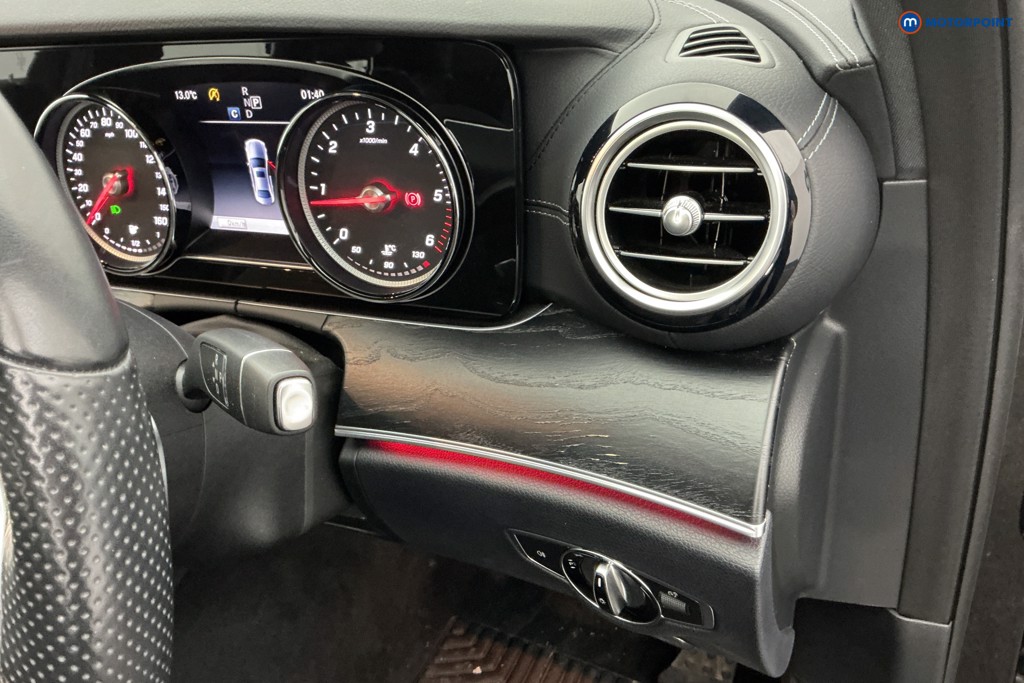 Used Mercedes-Benz E Class 2018 for sale - 76782623: Photo 29