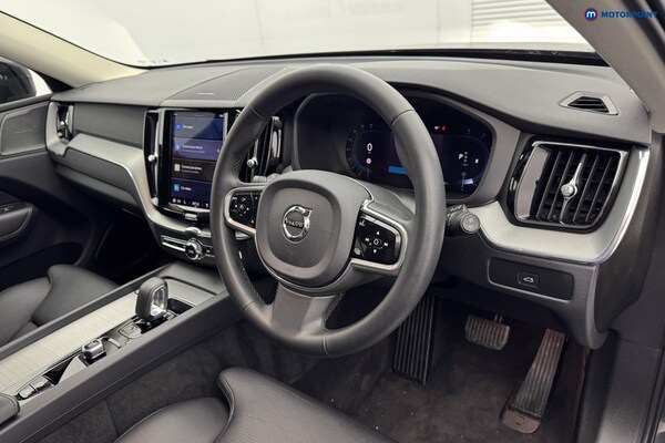 Used Volvo XC60 2022 for sale - 76157549: Photo 15