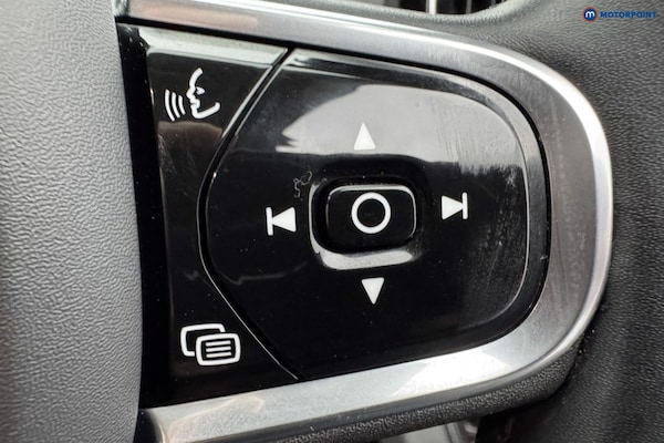 Used Volvo XC60 2022 for sale - 76157549: Photo 26