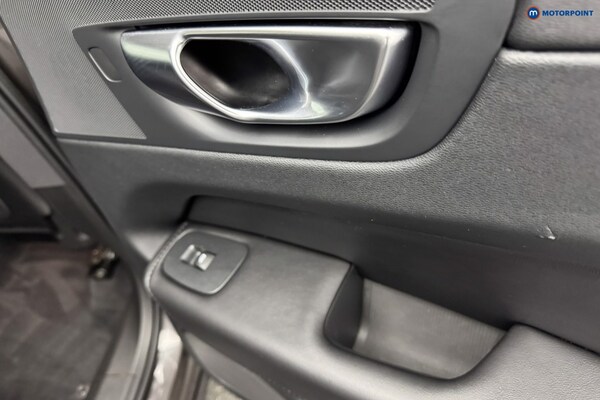 Used Volvo XC60 2022 for sale - 76157549: Photo 33