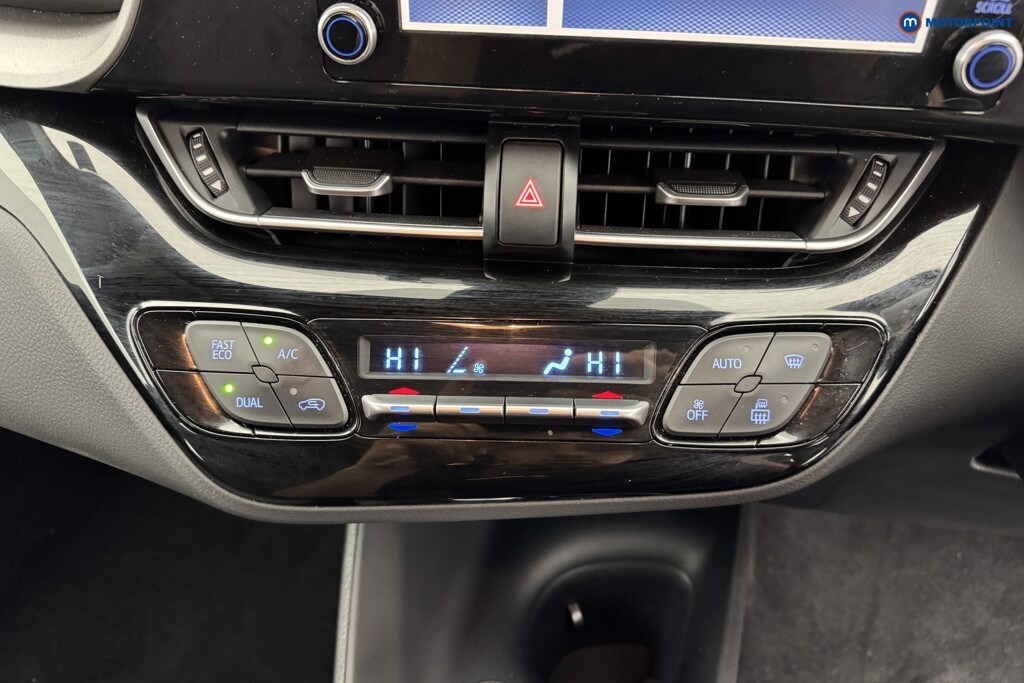 Used Toyota C-HR 2023 for sale - 76222839: Photo 23