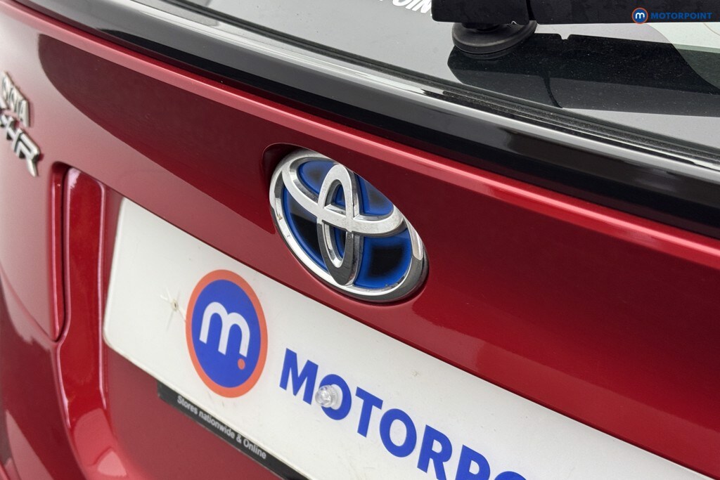 Used Toyota C-HR 2023 for sale - 76222839: Photo 26