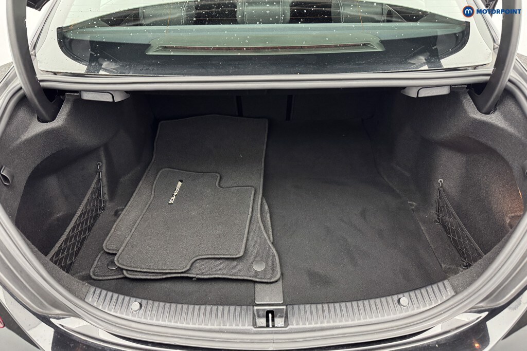 Used Mercedes-Benz C Class 2019 for sale - 76445368: Photo 11