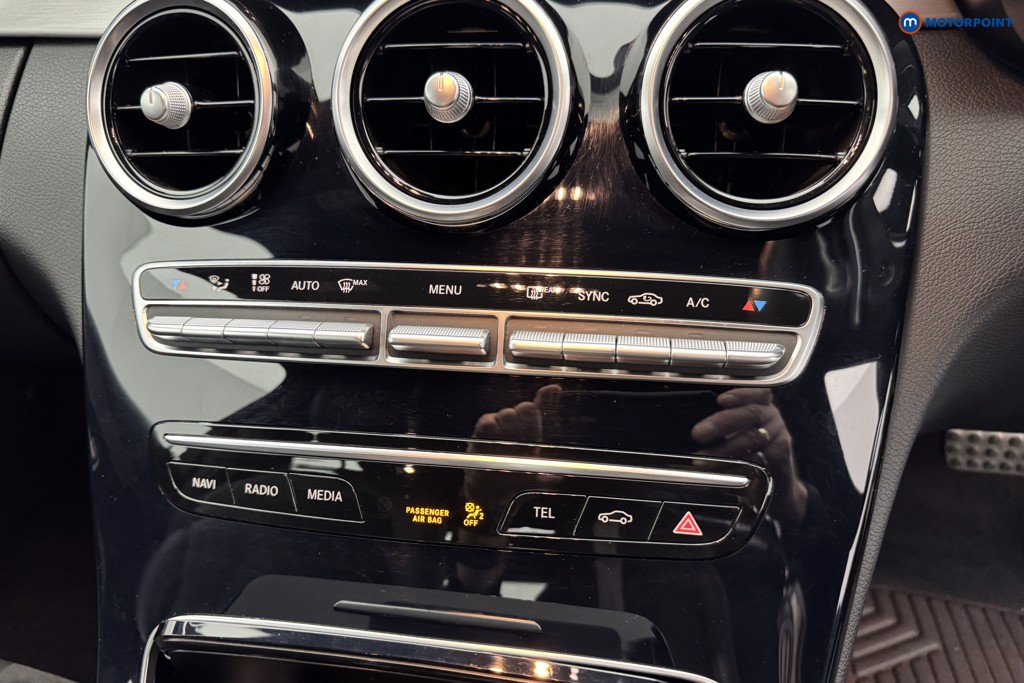 Used Mercedes-Benz C Class 2019 for sale - 76445368: Photo 24