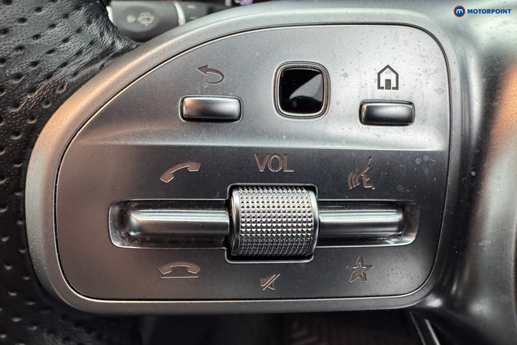 Used Mercedes-Benz C Class 2019 for sale - 76445368: Photo 26