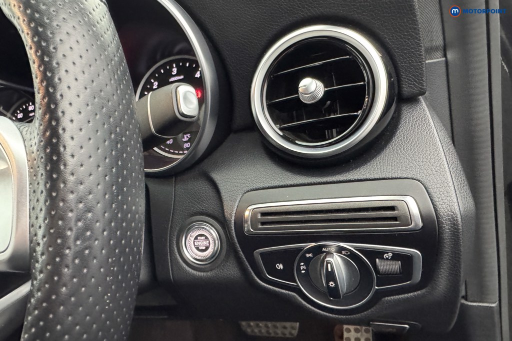 Used Mercedes-Benz C Class 2019 for sale - 76445368: Photo 28