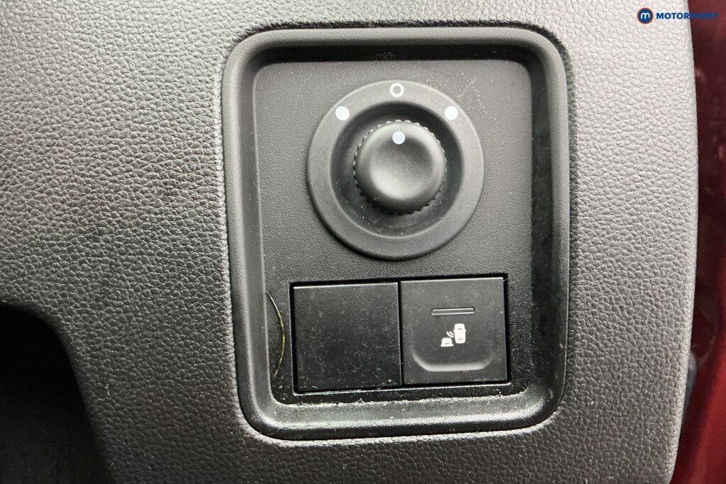 Used Dacia Duster 2020 for sale - 77653887: Photo 31