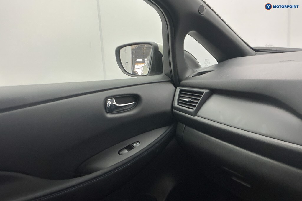 Used Nissan Leaf for sale - 77916720: Photo 30