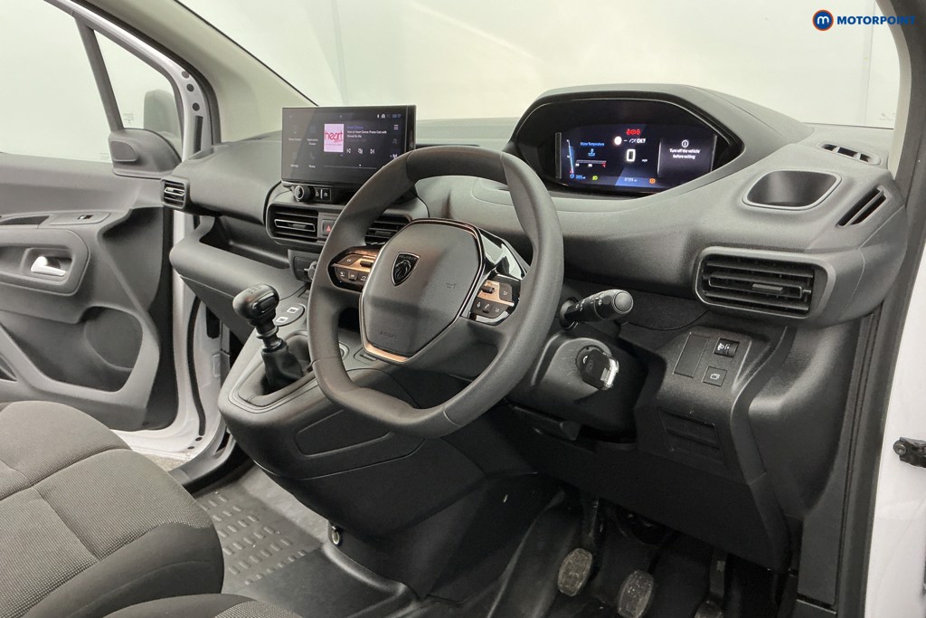 Used Peugeot Partner 2024 for sale - 77286493: Photo 19