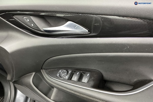 Used Vauxhall Insignia 2019 for sale - 76278963: Photo 31