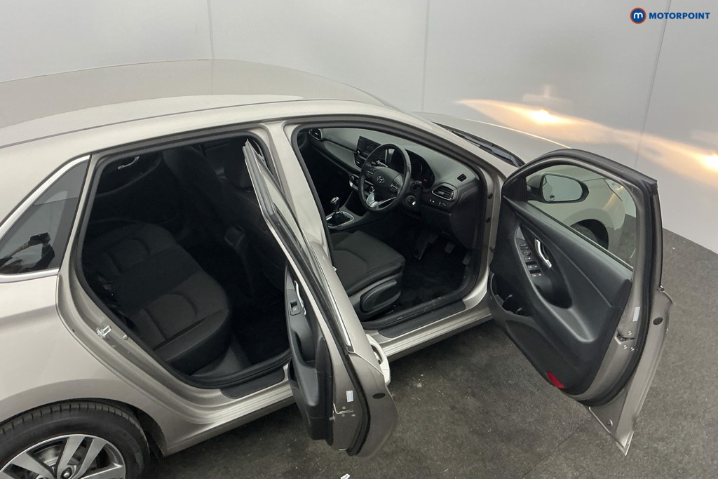 Used Hyundai i30 2017 for sale - 77763942: Photo 13