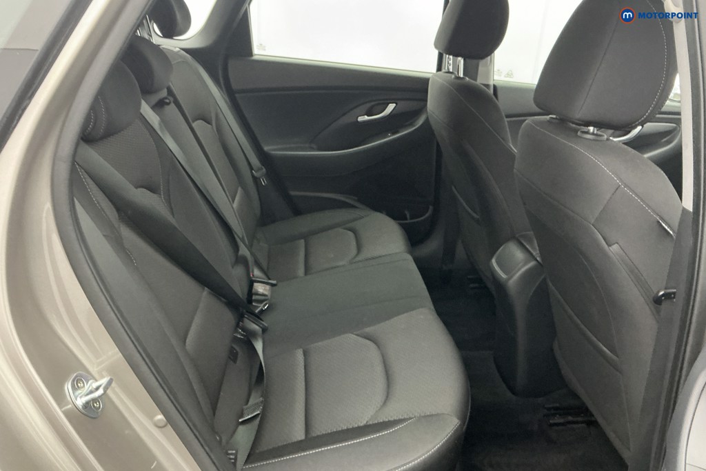 Used Hyundai i30 2017 for sale - 77763942: Photo 14