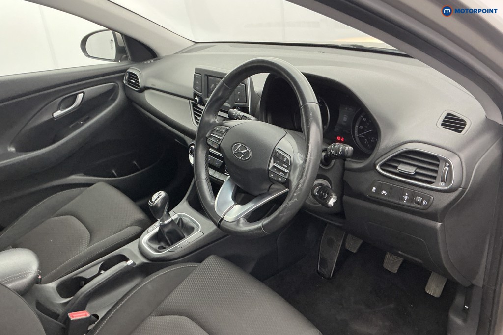 Used Hyundai i30 2017 for sale - 77763942: Photo 17