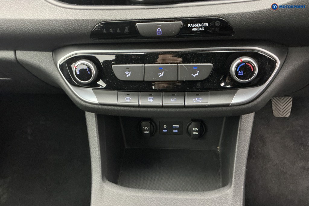 Used Hyundai i30 2017 for sale - 77763942: Photo 27