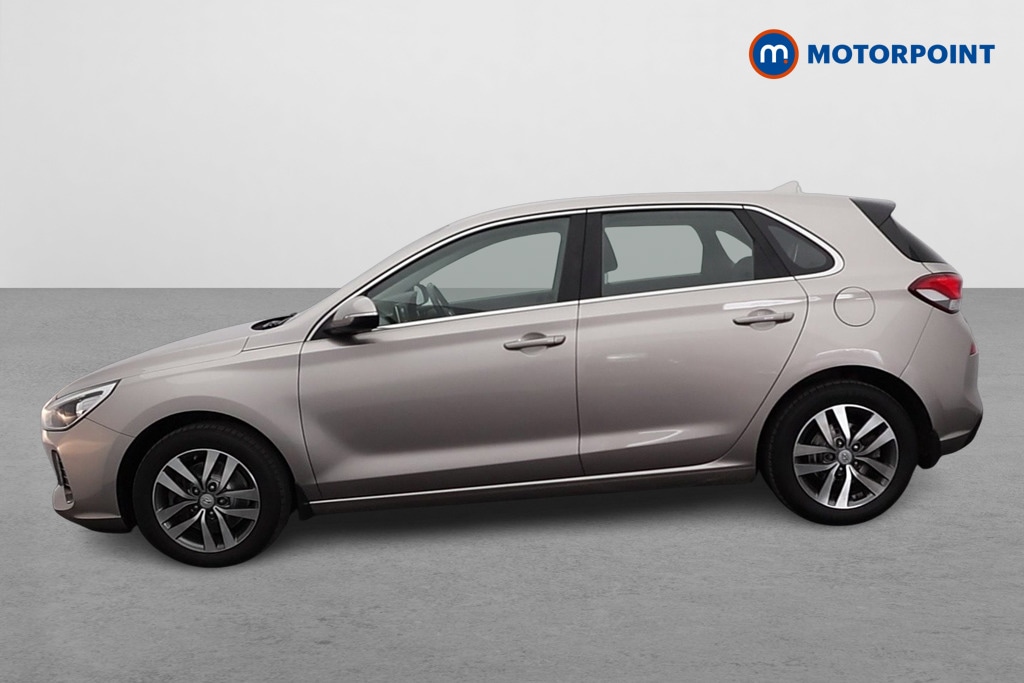 Used Hyundai i30 2017 for sale - 77763942: Photo 4