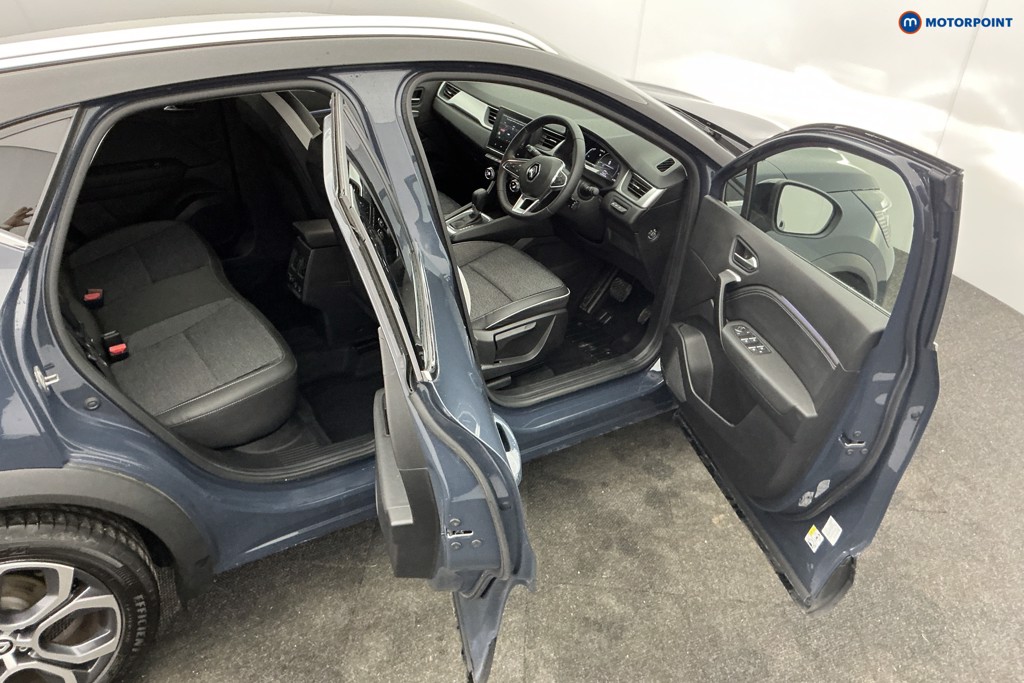 Used Renault Captur 2023 for sale - 77641532: Photo 14