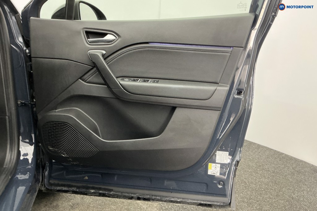 Used Renault Captur 2023 for sale - 77641532: Photo 34