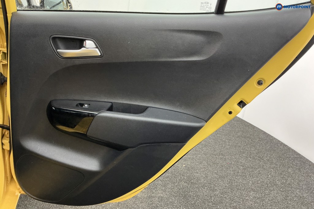 Used Kia Picanto 2021 for sale - 77500545: Photo 33